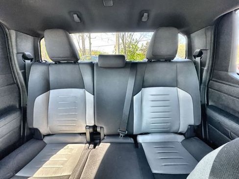 Used 2024 Toyota Tacoma TRD Off-Road image 30