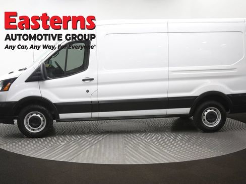 Used 2019 Ford Transit 250 148 Medium Roof RWD image 59