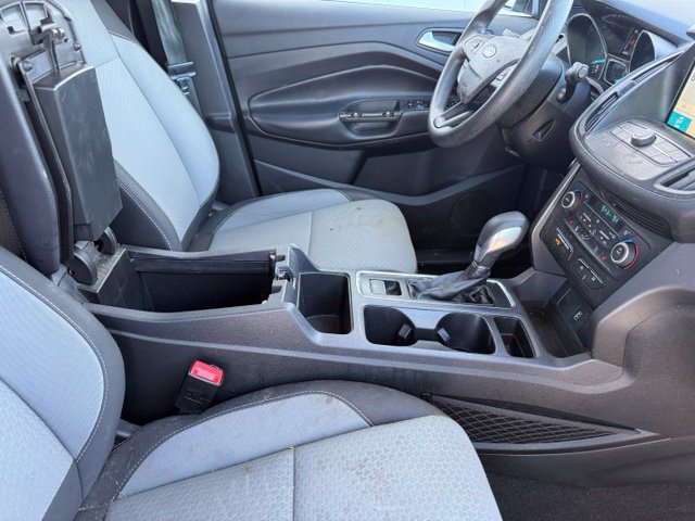 Used 2019 Ford Escape SE FWD image 15