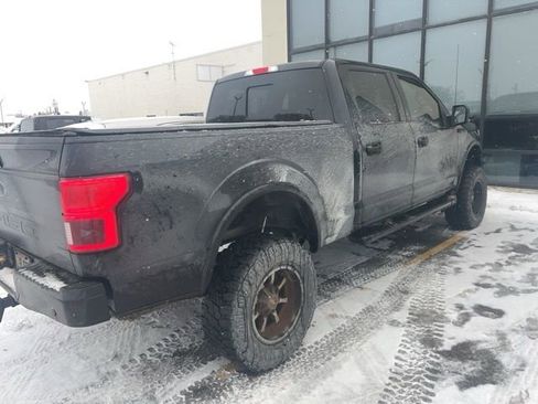 Used 2018 Ford F150 Lariat w/ Equipment Group 502A Luxury image 3