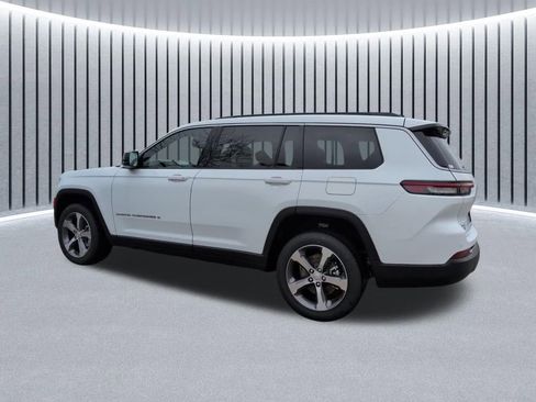 New 2026 Jeep Grand Cherokee L Limited image 12