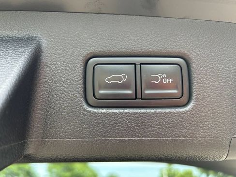 Used 2025 Kia Telluride S AWD/4WD image 19