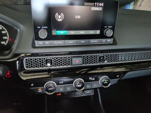 Used 2024 Honda Civic EX image 13