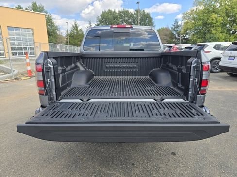 New 2026 Nissan Frontier SV w/ Tow Package image 9