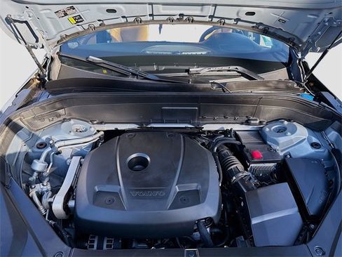 Used 2021 Volvo XC90 T6 Inscription w/ Protection Package Premier image 37