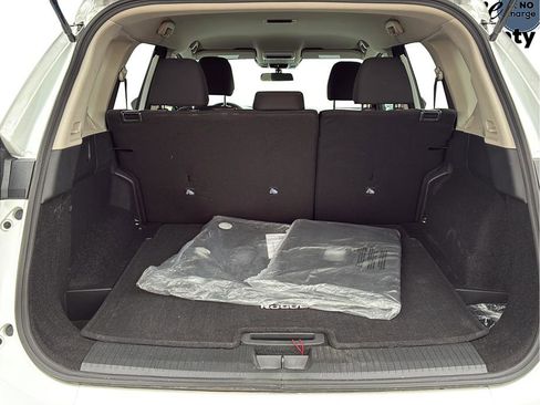 Certified 2025 Nissan Rogue S FWD image 10