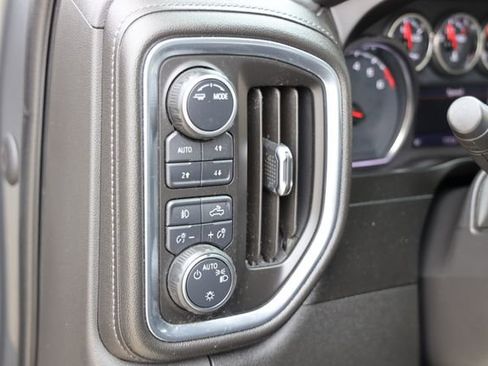 Used 2020 Chevrolet Silverado 1500 LT Trail Boss AWD/4WD image 26