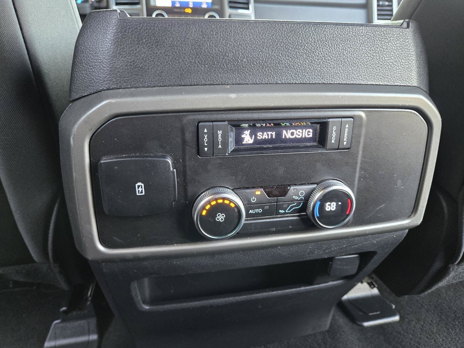 Used 2020 Ford Expedition XLT RWD image 20