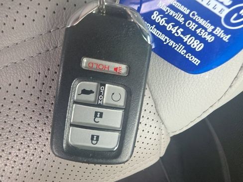 Certified 2021 Honda CR-V Touring image 34