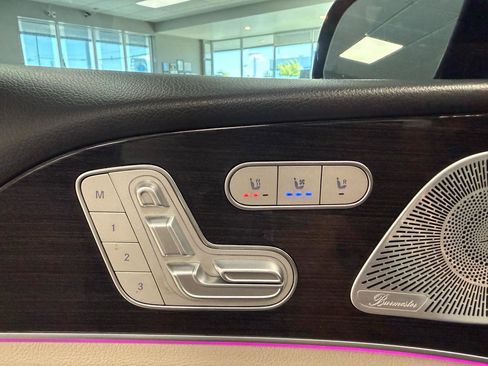 Used 2020 Mercedes-Benz GLS 450 4MATIC image 30