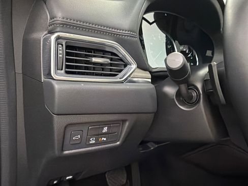Certified 2025 MAZDA CX-5 Signature AWD/4WD image 33