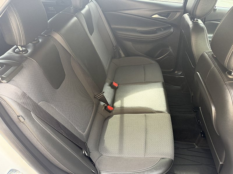 Used 2023 Buick Encore GX Preferred w/ Cold Weather Comfort Package AWD/4WD image 23