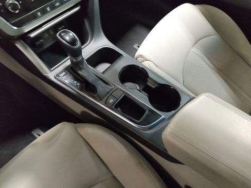 Used 2016 Hyundai Sonata SE FWD image 26