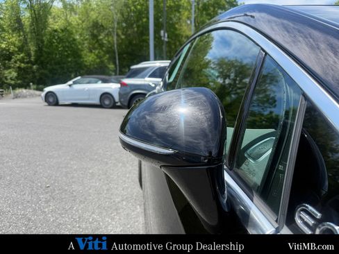 Used 2023 Mercedes-Benz EQS 580 4MATIC Sedan image 10