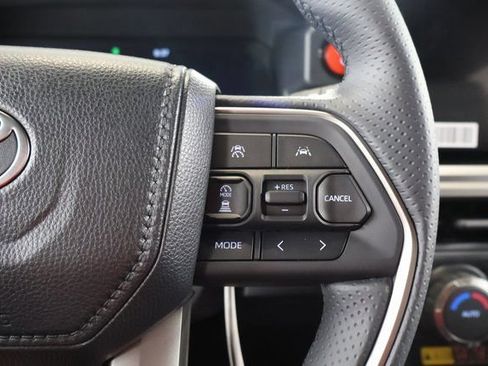New 2026 Toyota 4Runner TRD Off-Road Premium AWD/4WD image 19