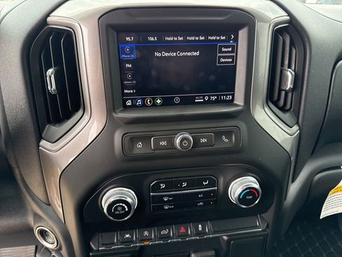 Used 2025 GMC Sierra 1500 Pro w/ Pro Value Package AWD/4WD image 22