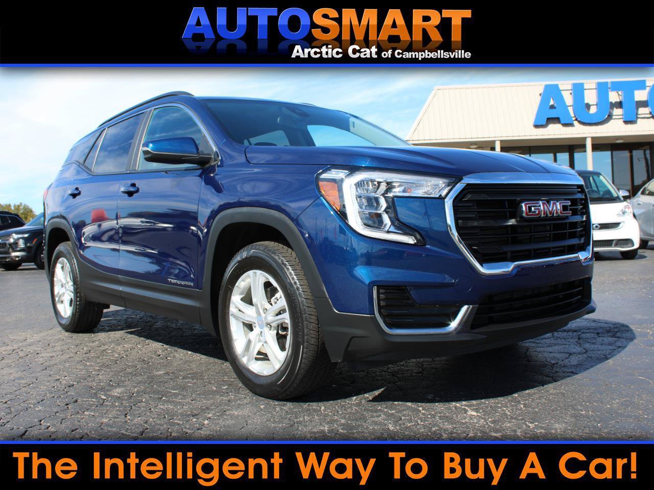 Used 2023 GMC Terrain SLE w/ Driver Convenience Package AWD/4WD image 1