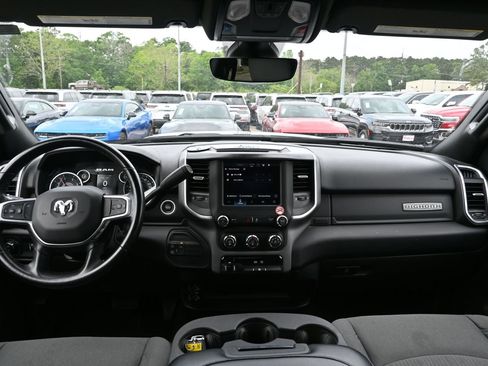 Used 2024 RAM 2500 Big Horn AWD/4WD image 29