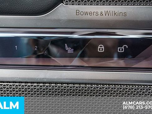 Used 2025 BMW i7 eDrive50 w/ M Sport Package image 54