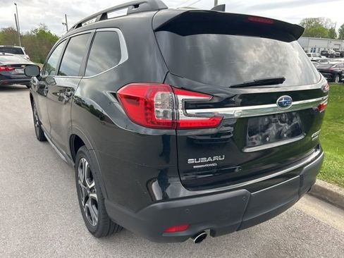 Used 2023 Subaru Ascent Limited AWD/4WD image 4