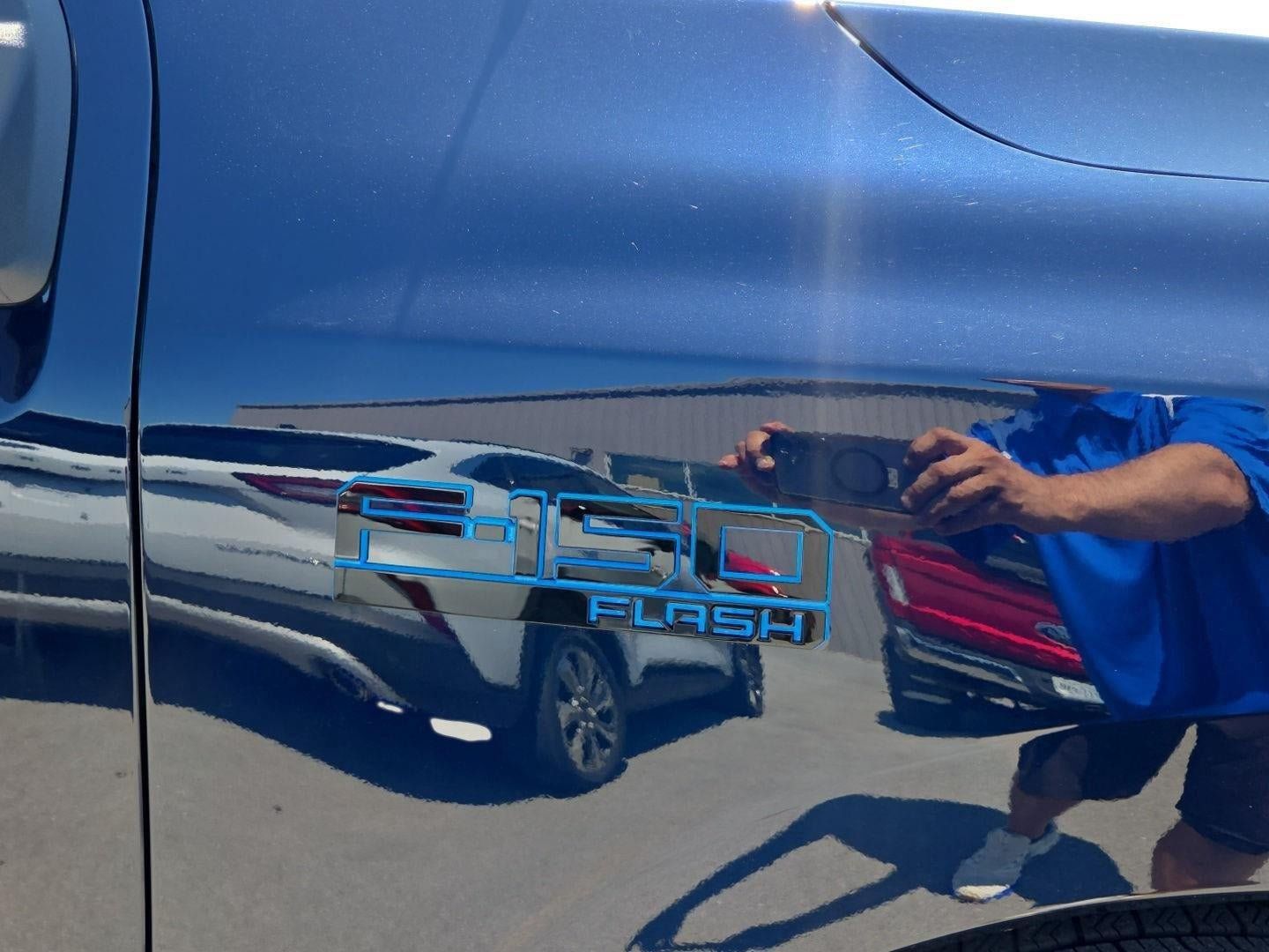 New 2025 Ford F150 Lightning Flash AWD/4WD image 22