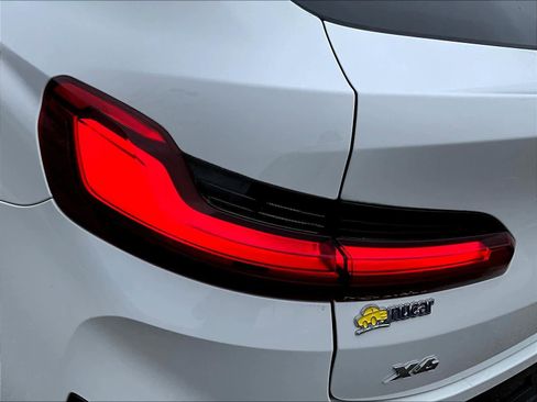 Used 2022 BMW X4 M40i w/ Parking Assistance Package image 33