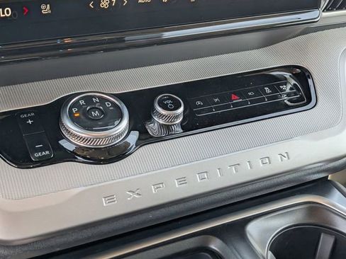 New 2026 Ford Expedition Active RWD image 31