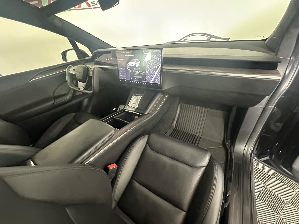 Used 2022 Tesla Model X AWD/4WD image 19