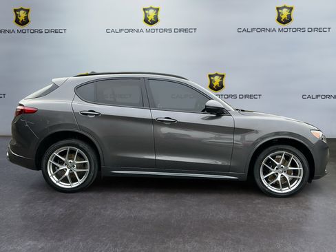Used 2020 Alfa Romeo Stelvio Ti Sport w/ Quick Order Package 22S Sport image 4