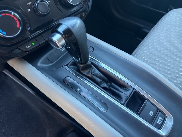 Used 2017 Honda HR-V LX image 24