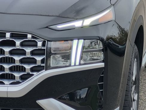 Used 2023 Hyundai Santa Fe SEL Convenience image 38