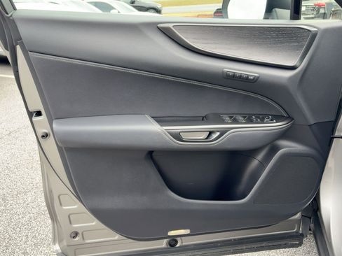 Used 2022 Lexus NX 450h+ AWD image 19