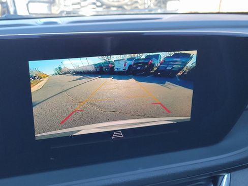 Used 2024 Buick Envista Preferred w/ Advanced Safety Package image 18