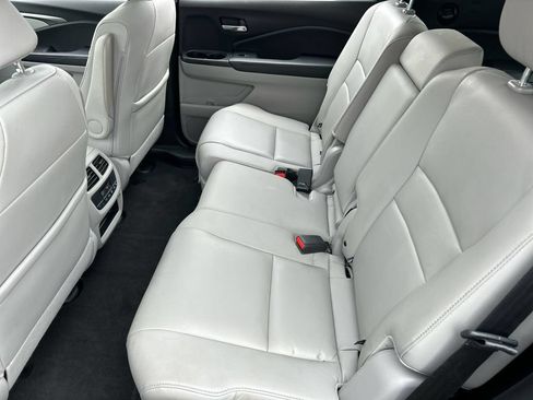 Used 2018 Honda Pilot EX-L image 25