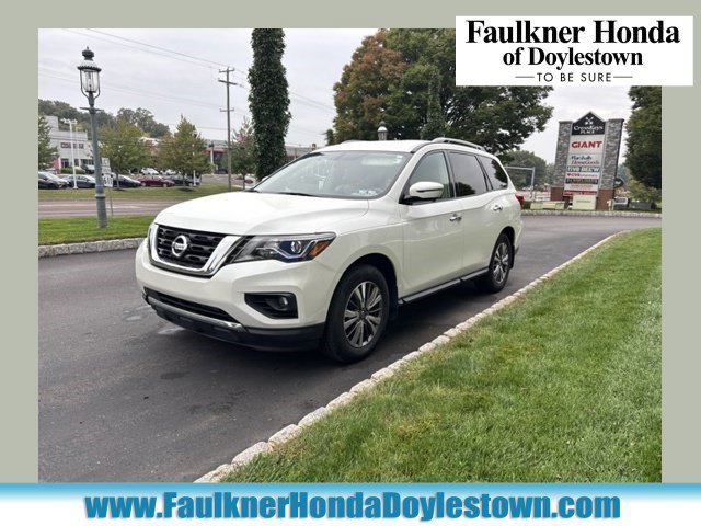 Used 2019 Nissan Pathfinder SL AWD/4WD image 1