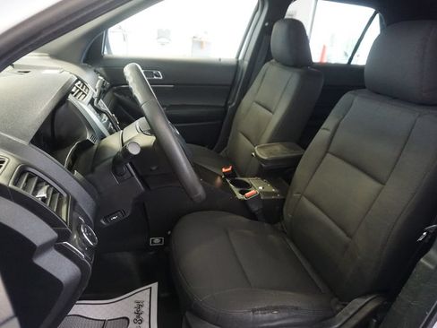 Used 2019 Ford Explorer 4WD Police Interceptor image 16