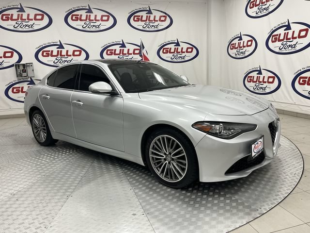 Used 2019 Alfa Romeo Giulia Ti w/ Quick Order Package 22X Lusso AWD/4WD image 1