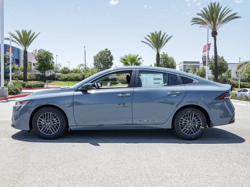 New 2026 Nissan Sentra SV FWD image 7
