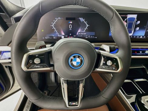 Used 2026 BMW 750e xDrive w/ Executive Package AWD/4WD image 12