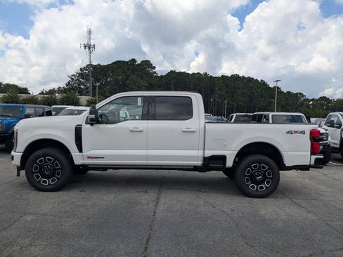 New 2025 Ford F250 Platinum image 7