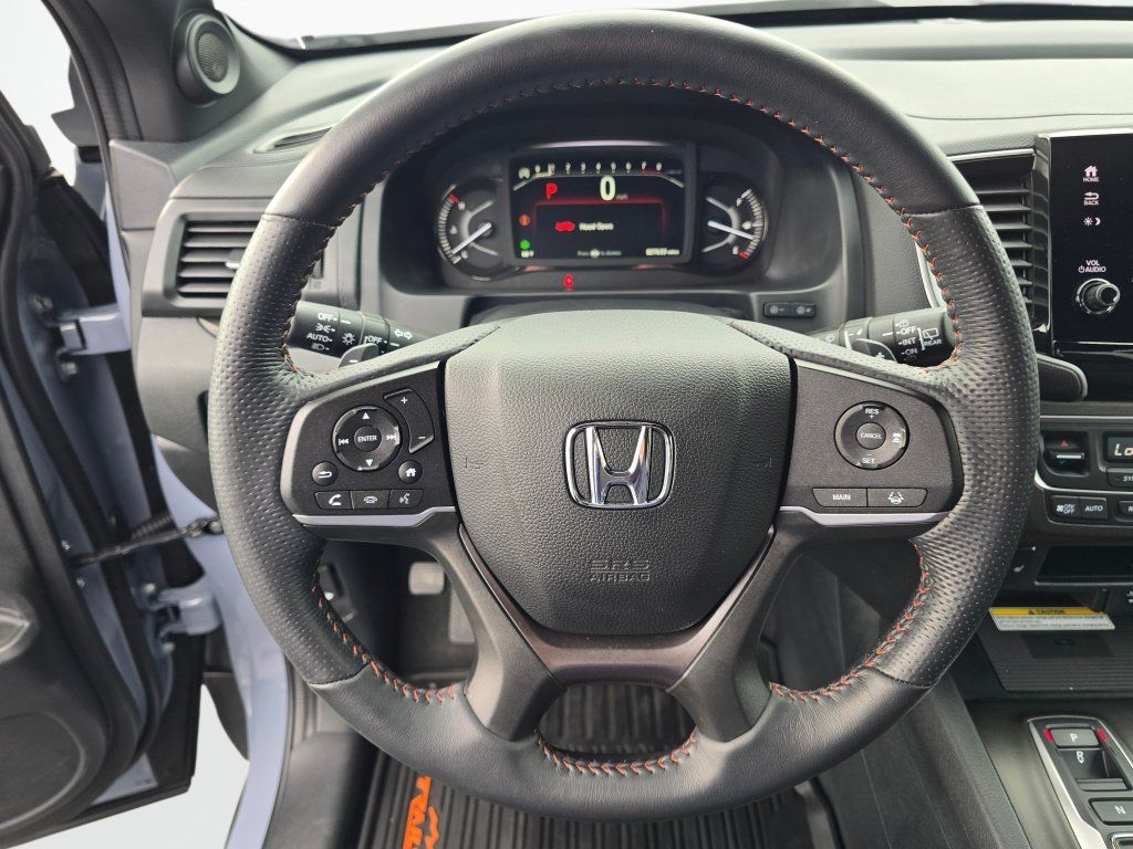 Used 2023 Honda Passport TrailSport image 14