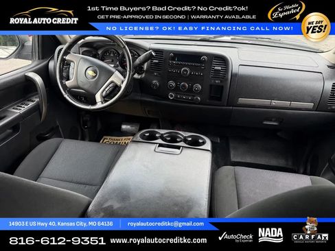 Used 2011 Chevrolet Silverado 2500 LT w/ Convenience Package AWD/4WD image 8