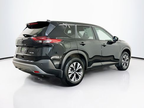 Used 2023 Nissan Rogue SV AWD/4WD image 9