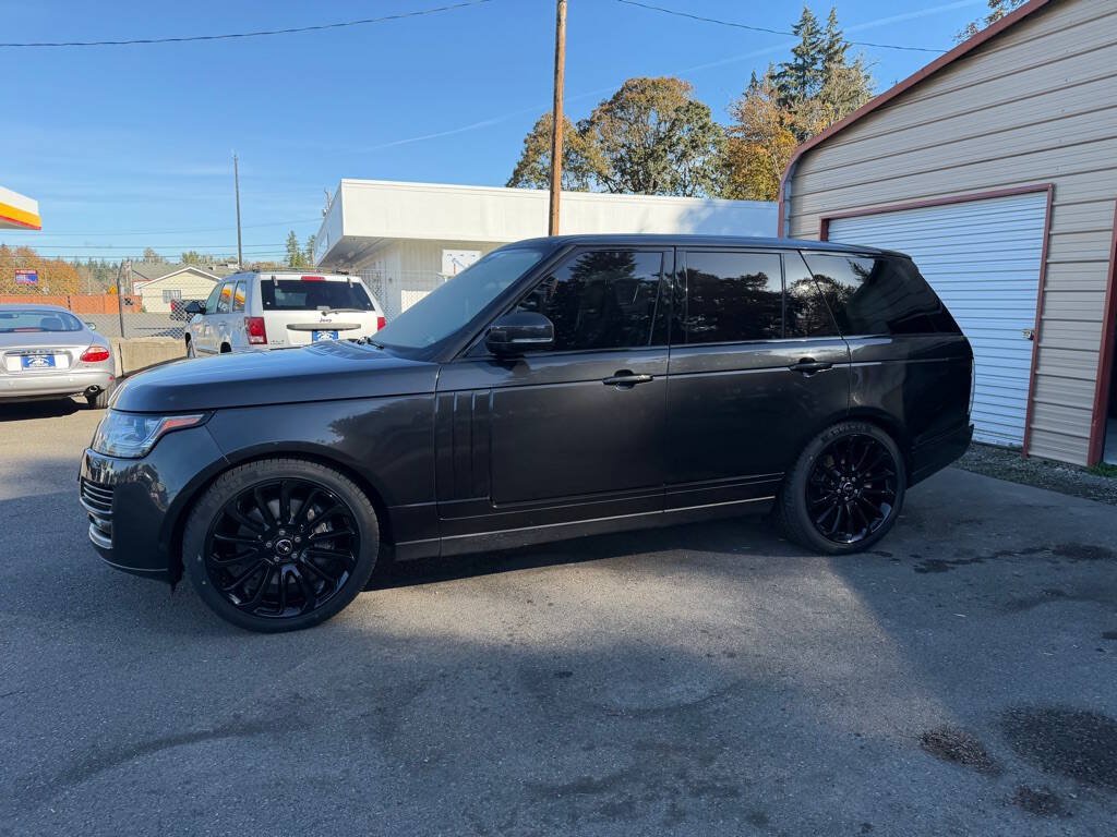 Used 2015 Land Rover Range Rover Supercharged AWD/4WD image 35