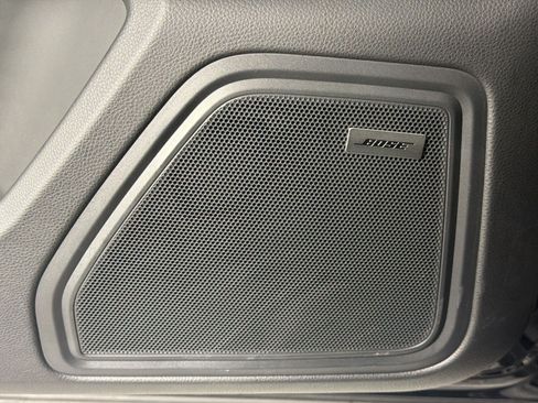 Certified 2026 Porsche Macan AWD/4WD image 26