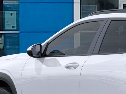 New 2025 Chevrolet Trax LT w/ Driver Confidence Package image 12