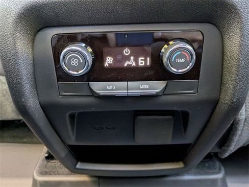 New 2026 Chevrolet Traverse Z71 w/ Driver Confidence Package image 27