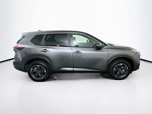 Used 2026 Nissan Rogue SV FWD image 10