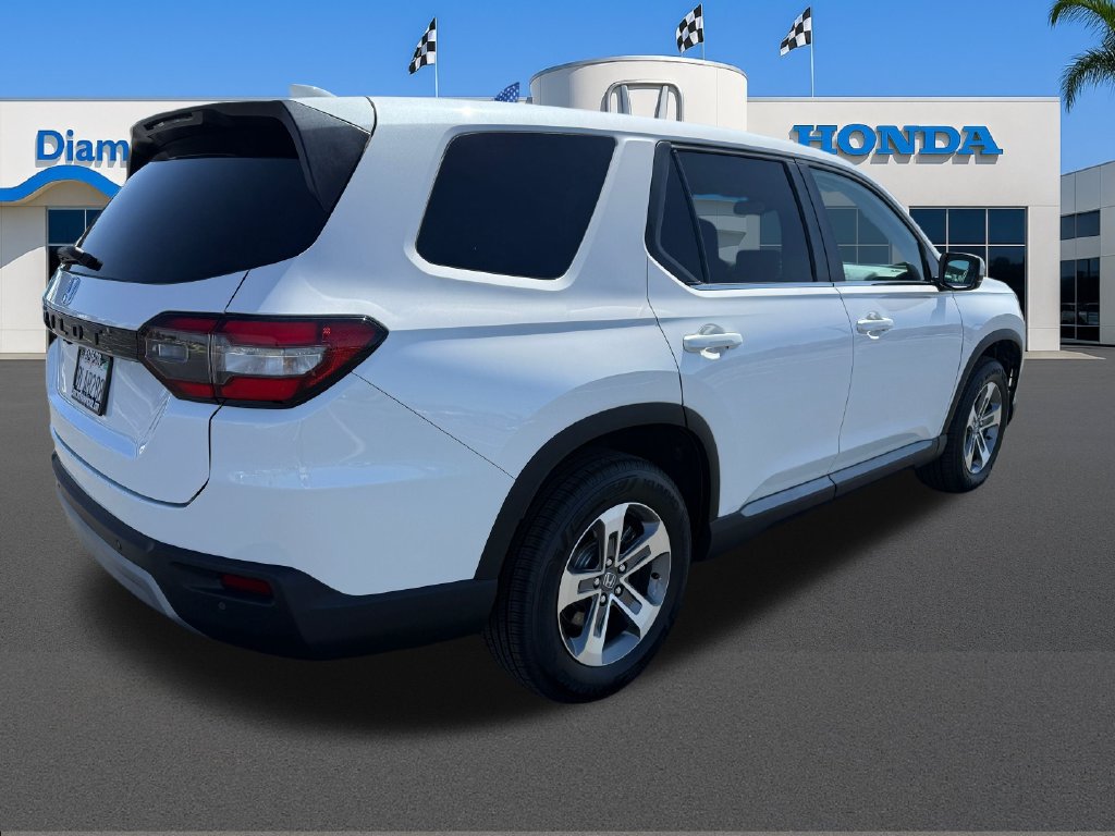 Used 2024 Honda Pilot EX-L image 7