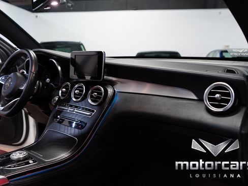 Used 2019 Mercedes-Benz GLC 300 4MATIC Coupe image 24